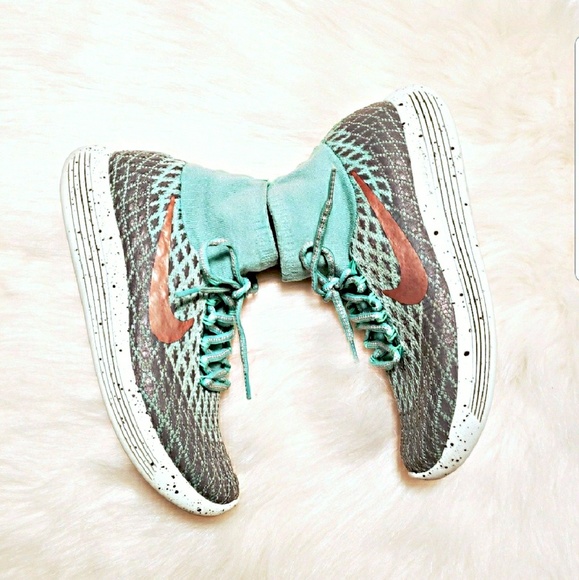 Nike Shoes - NIKE LUNAREPIC Flyknit High Top Women's Size 6.5